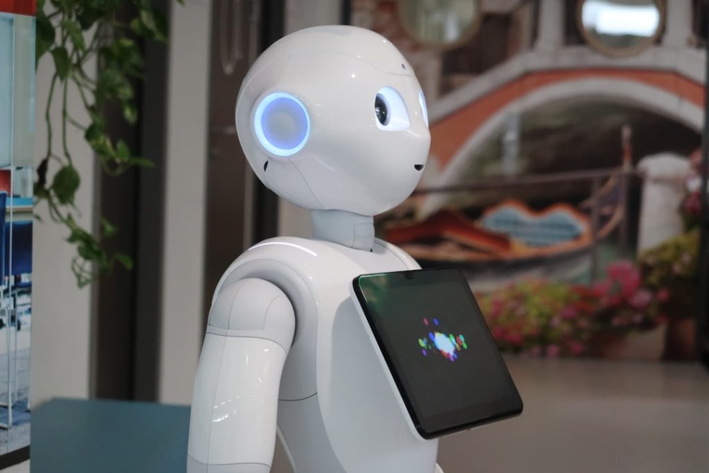 ヒューマノイドロボット開発の業界グループ設立