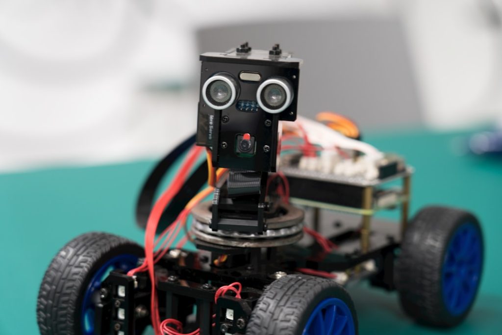 ロボット産業ニュース：4月の10大トピックス