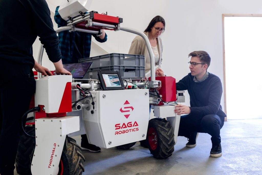 蟻型自動化ロボットで建設工事を革新