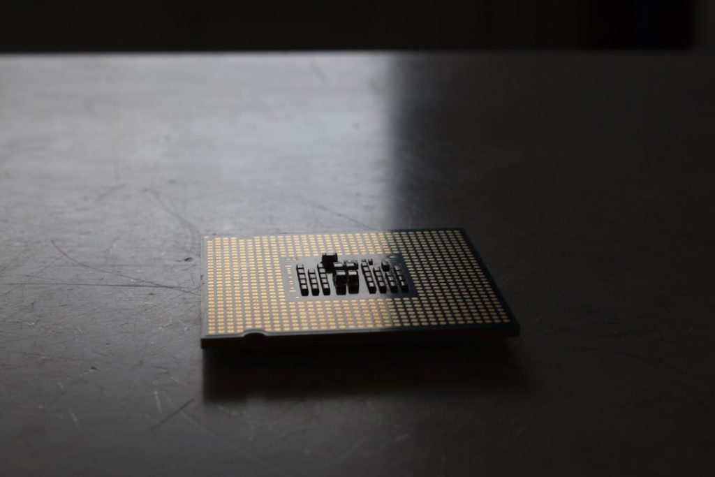 3Dシリコンチップが半導体産業を自動化