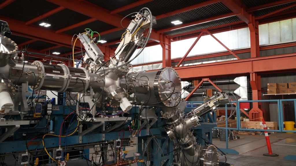 Bell-Everman、長距離ガントリーロボットを実機デモ