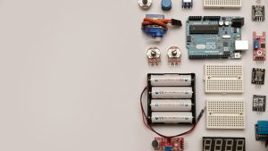 時系列データベース、ロボット制御の精度向上に不可欠な要素に